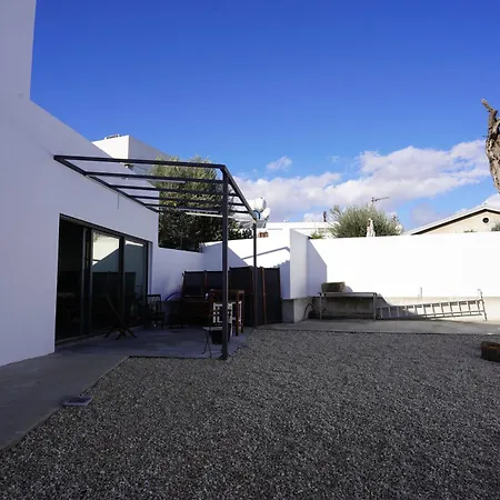Extra Large With Courtyard Appartement *