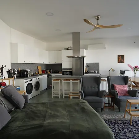 Appartement Extra Large With Courtyard